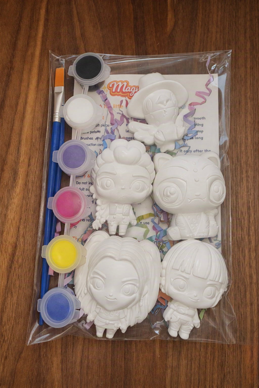 Paint-your-own Huntrixx-Pop Crew